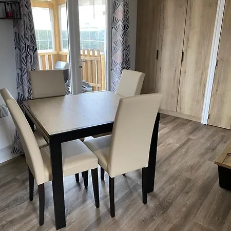 Kemping Mobil-home La Palmyre 4*